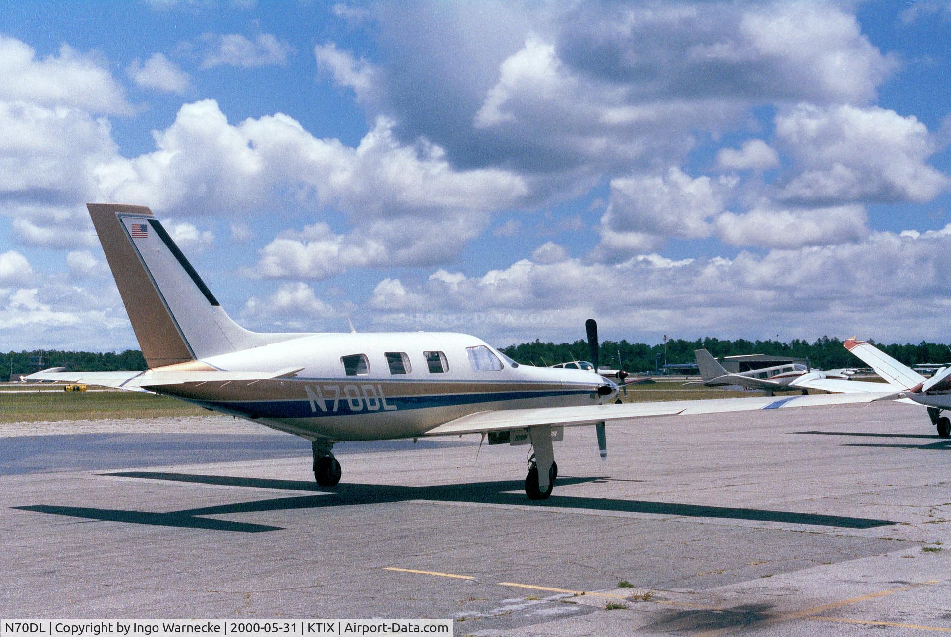 N70DL, 1985 Piper PA-46-310P Malibu C/N 46-8608001, Piper PA-46-310P Malibu at Titusville airfield