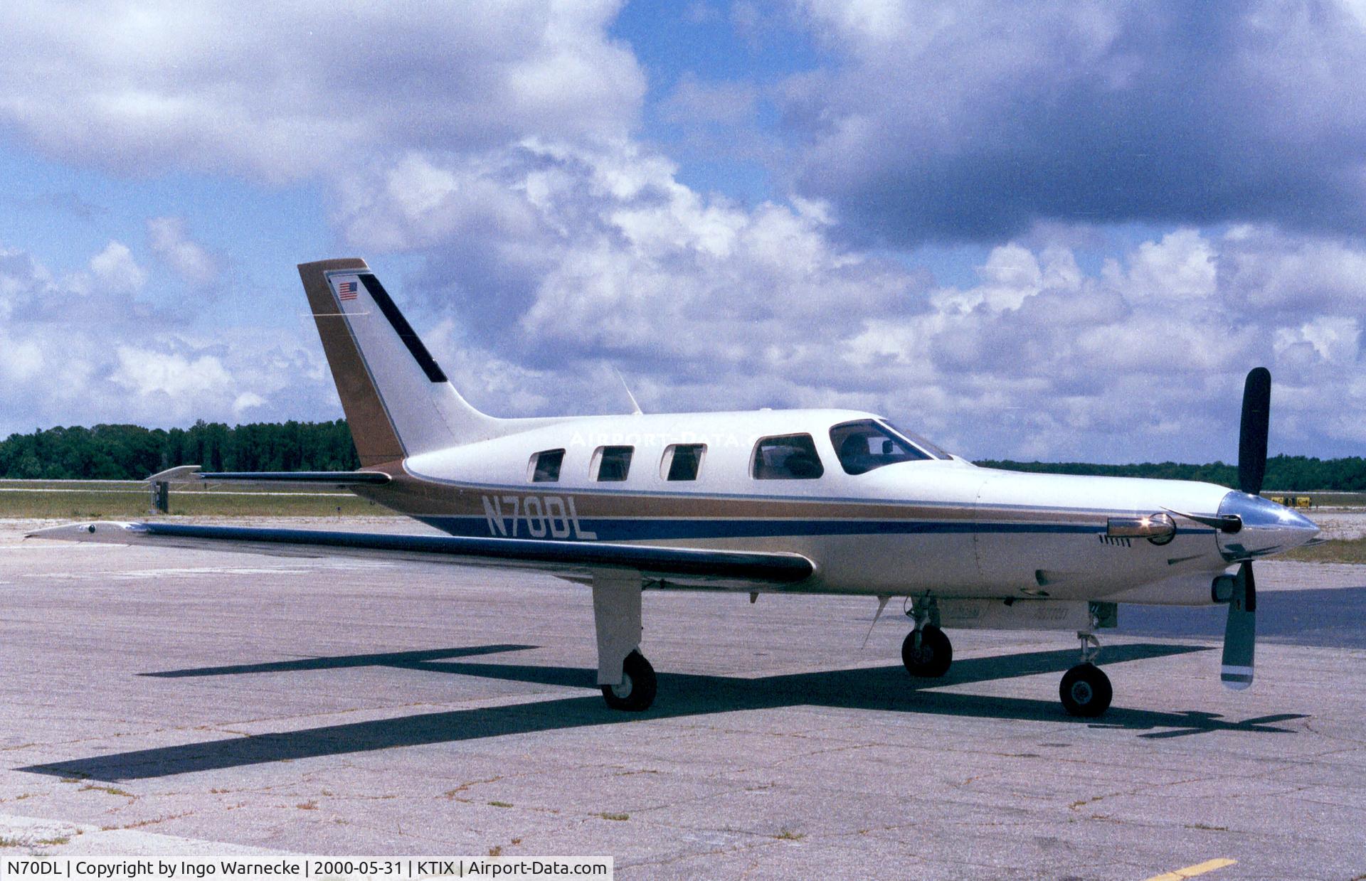 N70DL, 1985 Piper PA-46-310P Malibu C/N 46-8608001, Piper PA-46-310P Malibu at Titusville airfield