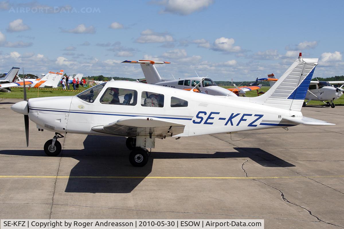 SE-KFZ, 1980 Piper PA-28-181 Archer II C/N 28-8090183, Stockholms Flygklubb