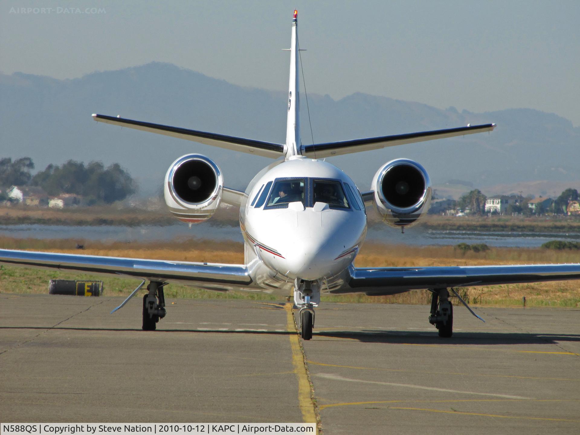 N588QS, 2007 Cessna 560XLS Citation Excel C/N 560-5721, Head-on shot of NetJets 2007 Cessna 560XL arriving from KMSP/Minneapolis-St. Paul International Airport, MN @ Napa County Airport, CA