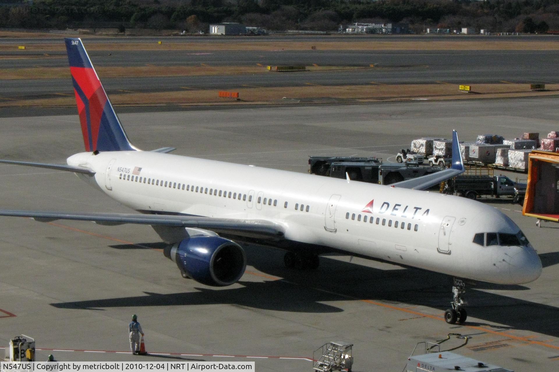 N547US, 1996 Boeing 757-251 C/N 26494, At Tokyo Narita airport