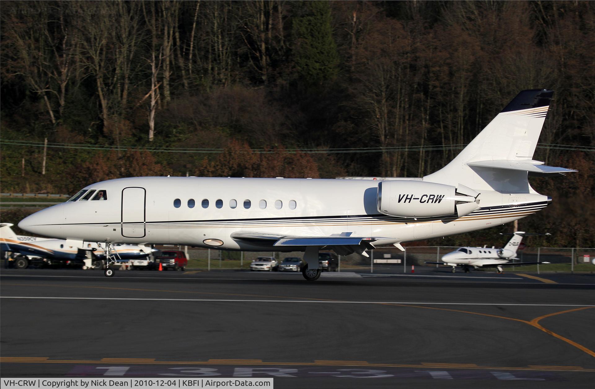 VH-CRW, 2005 Dassault Falcon 2000EX C/N 58, KBFI (Must be an annual trip for this aircraft shot this the same day Sat 5th Dec 2009 at KBFI)