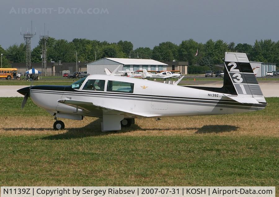 N1139Z, 1981 Mooney M20K C/N 25-0617, EAA AirVenture 2007