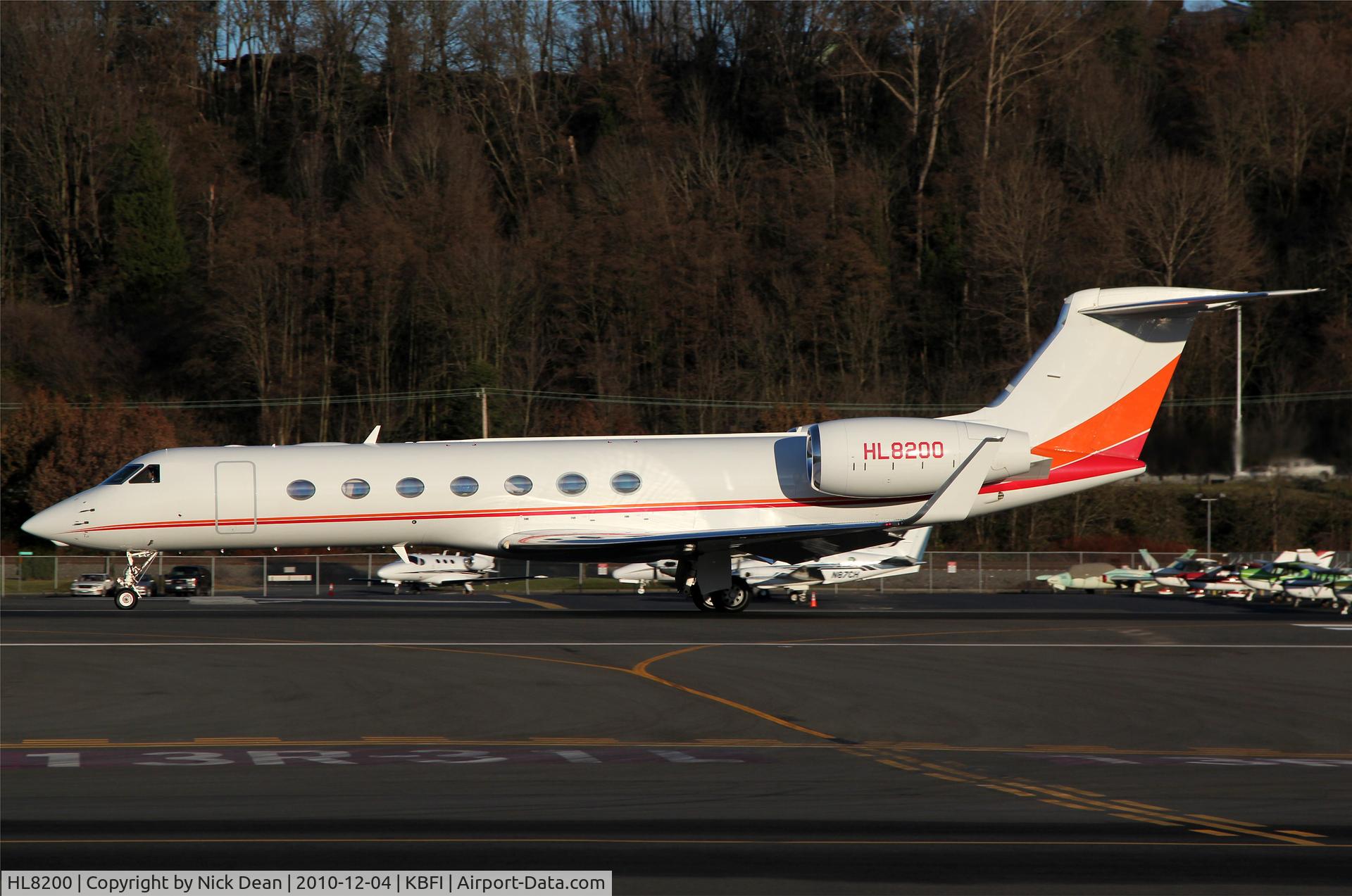 HL8200, 2009 Gulfstream Aerospace GV-SP (G550) C/N 5233, KBFI