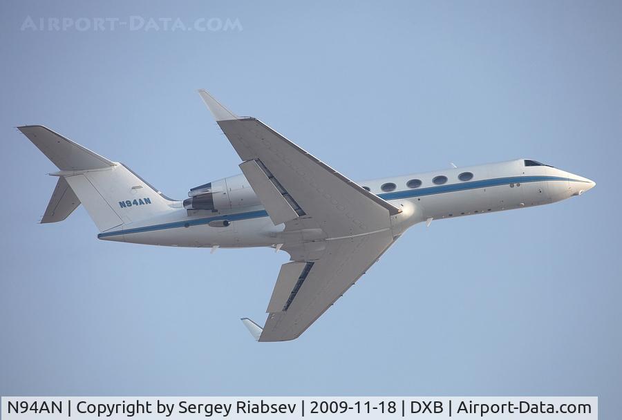 N94AN, 1997 Gulfstream Aerospace G-IV C/N 1307, Dubai 2009 airshow