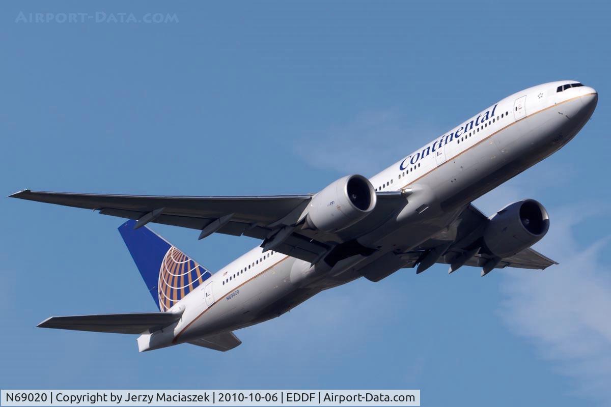 N69020, 2007 Boeing 777-224 C/N 31687, N69020_2007 Boeing 777-224, c/n: 31687