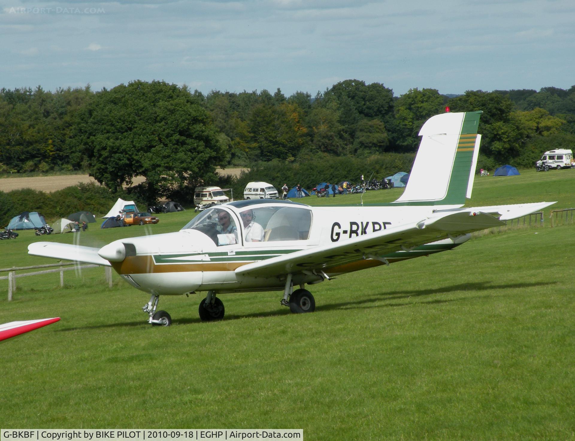 G-BKBF, 1970 Socata MS.894A Rallye Minerva 220 C/N 11622, Visiting Rallye Minerva