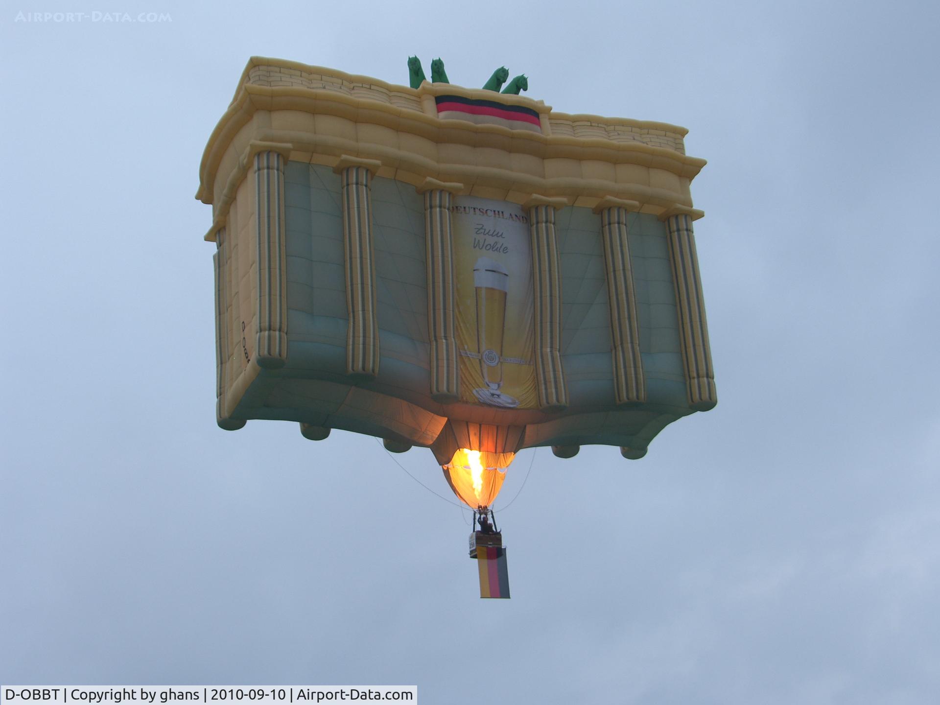 D-OBBT, 1992 Cameron Balloons Brandenburg Tor C/N 2742, WIM 2010