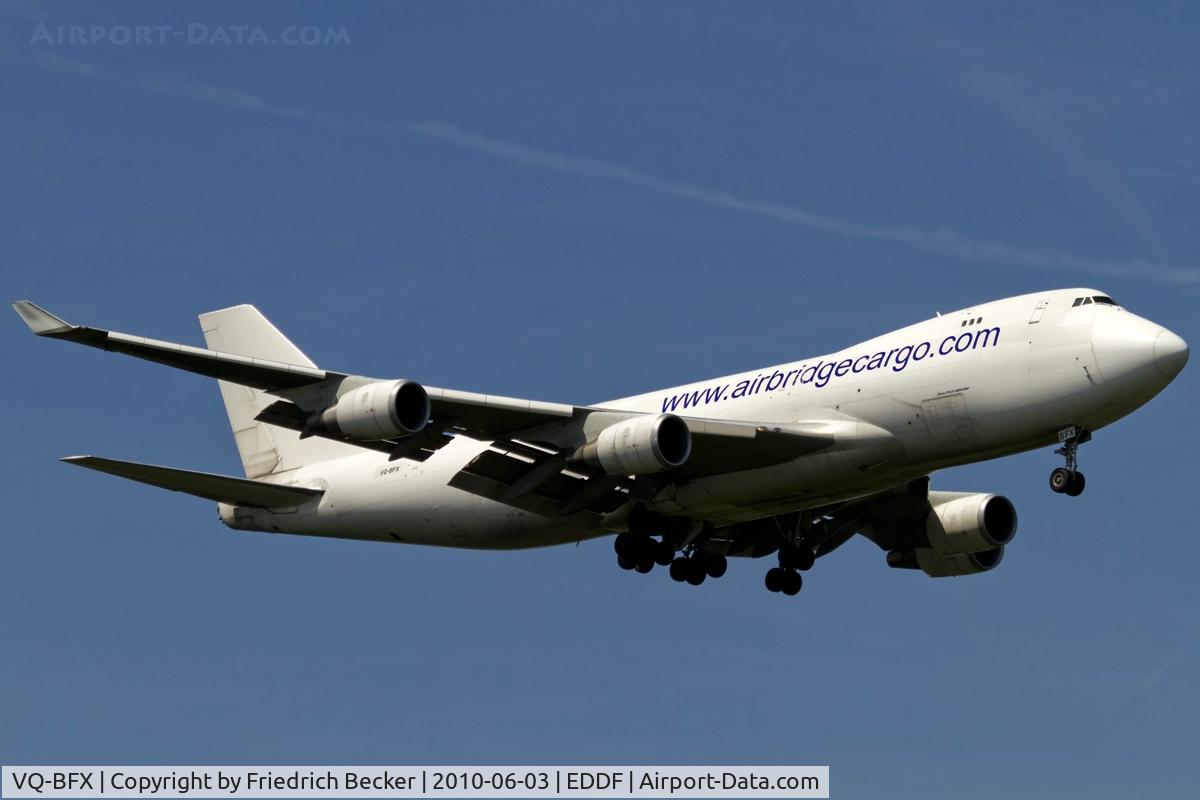 VQ-BFX, 2002 Boeing 747-428F/ER/SCD C/N 33096, on final RW07R