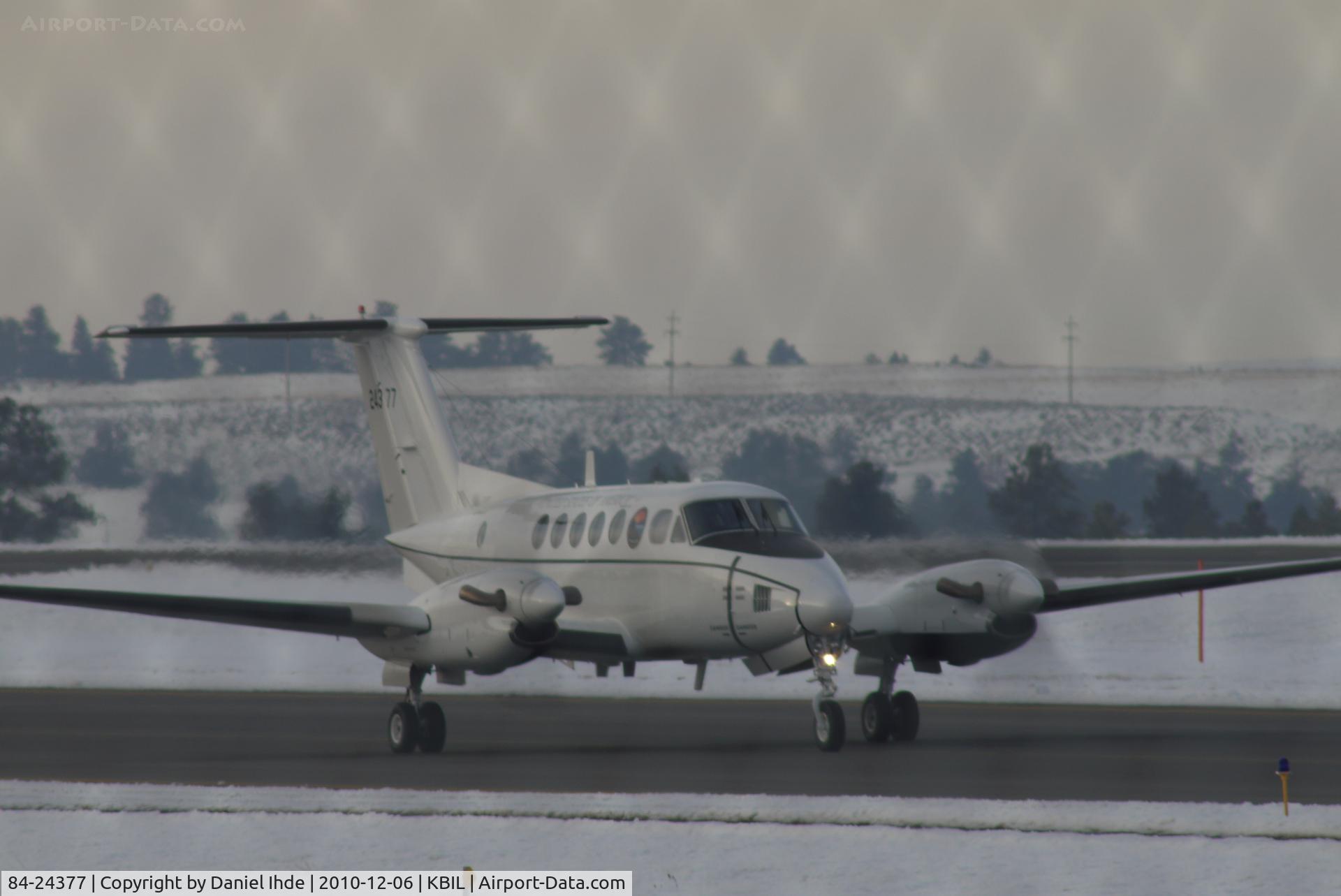 84-24377, 1984 Beech C-12D Huron C/N BP-48, Beech C-12D Huron