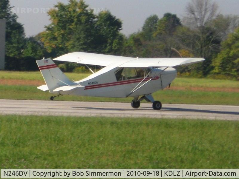 N246DV, 1995 Fisher Horizon C/N H086, Departing RWY 28 at Delaware, Ohio