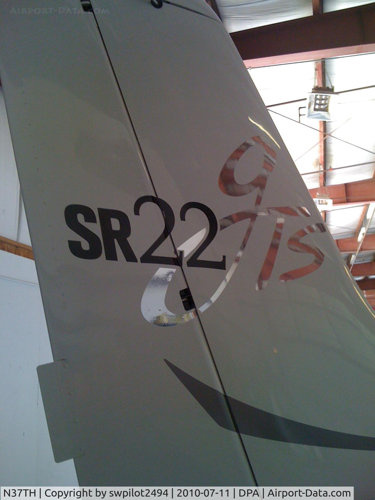 N37TH, 2005 Cirrus SR22 C/N 1655, IAA