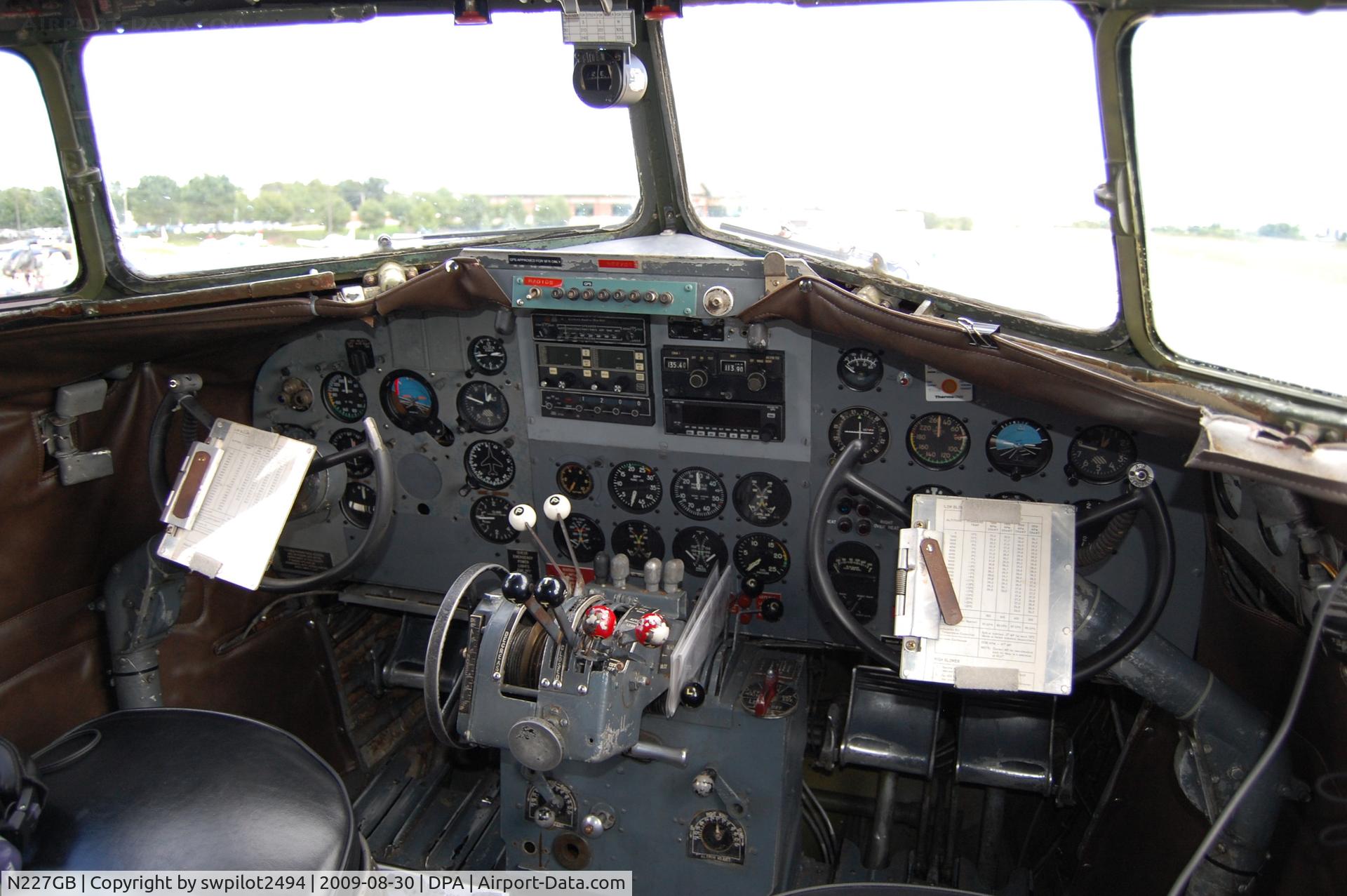 N227GB, 1945 Douglas DC-3C C/N 16597, Schaumburg