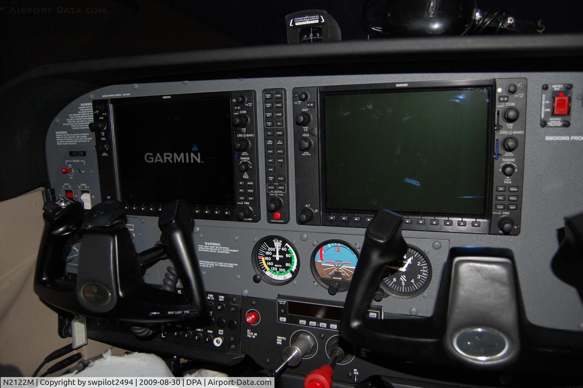 N2122M, 2007 Cessna 172S C/N 172S10442, G1000