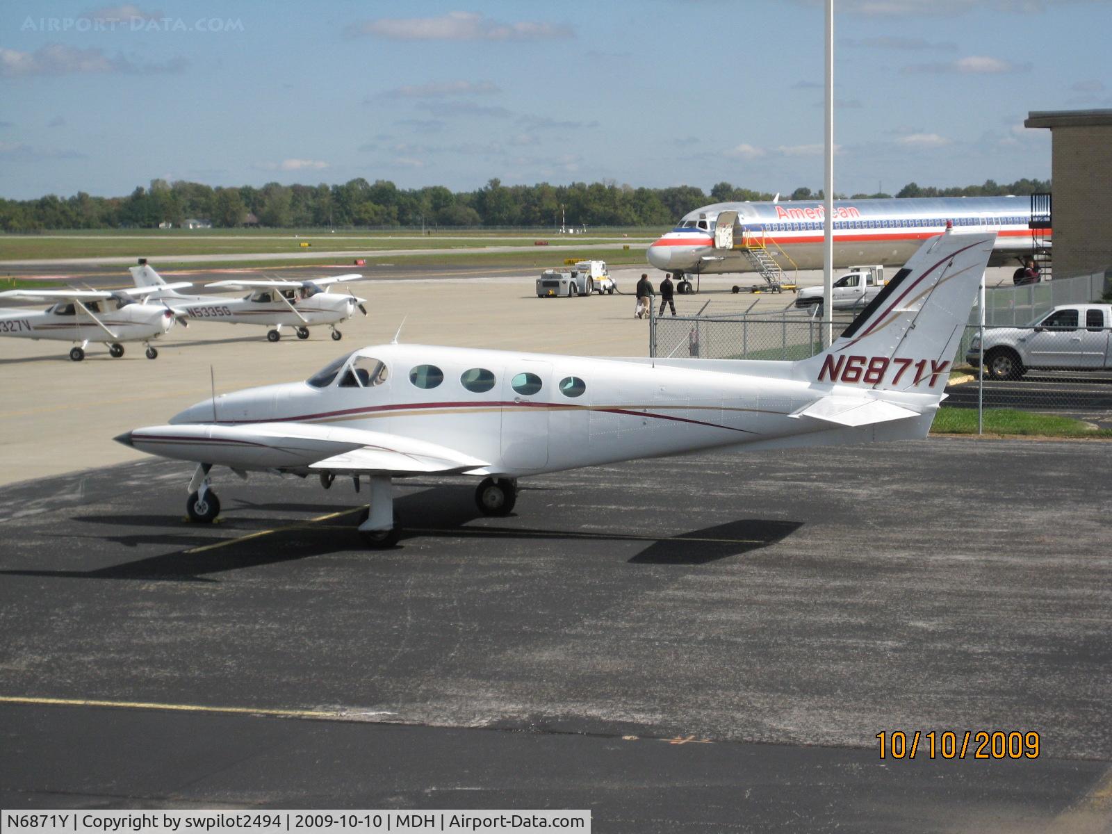 N6871Y, Cessna 340A C/N 340A1523, C340A. American Airlines career day