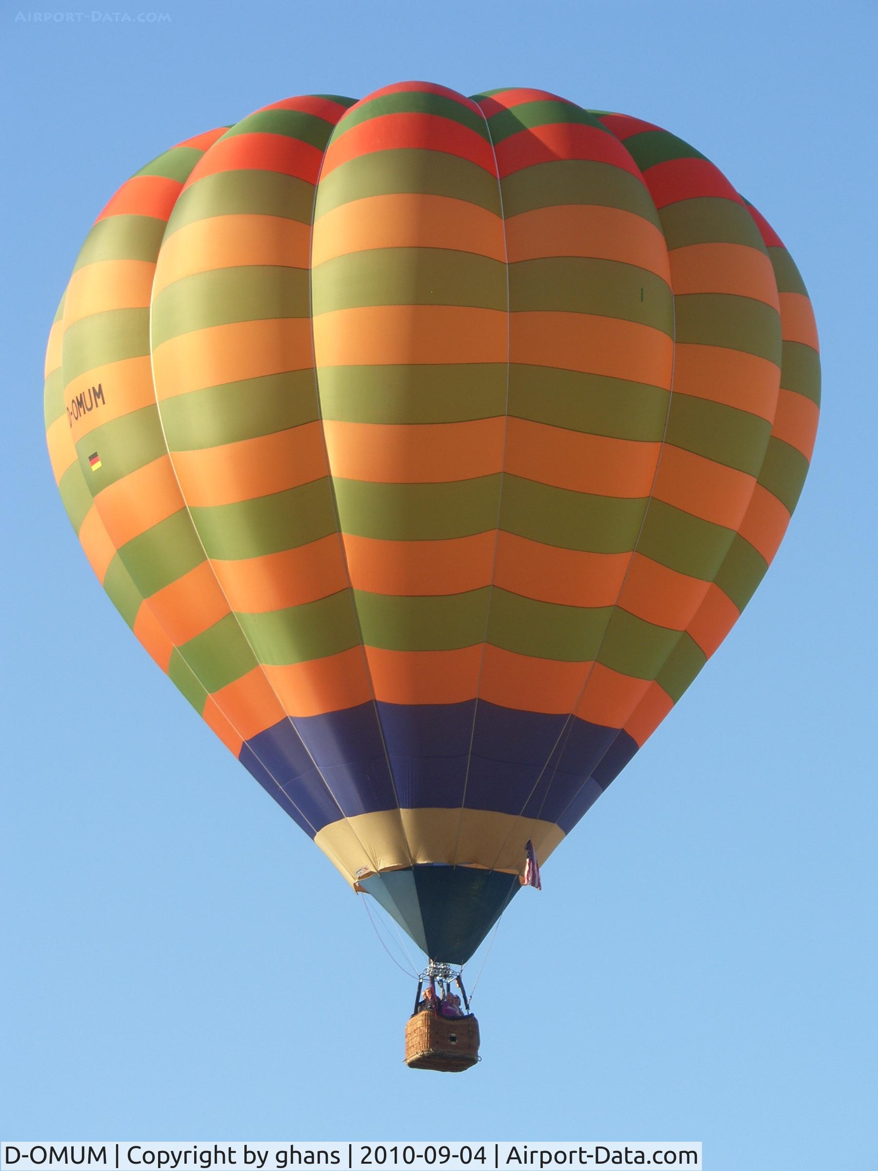 D-OMUM, 1997 Cameron Balloons O-105 C/N 4192, WIM 2010