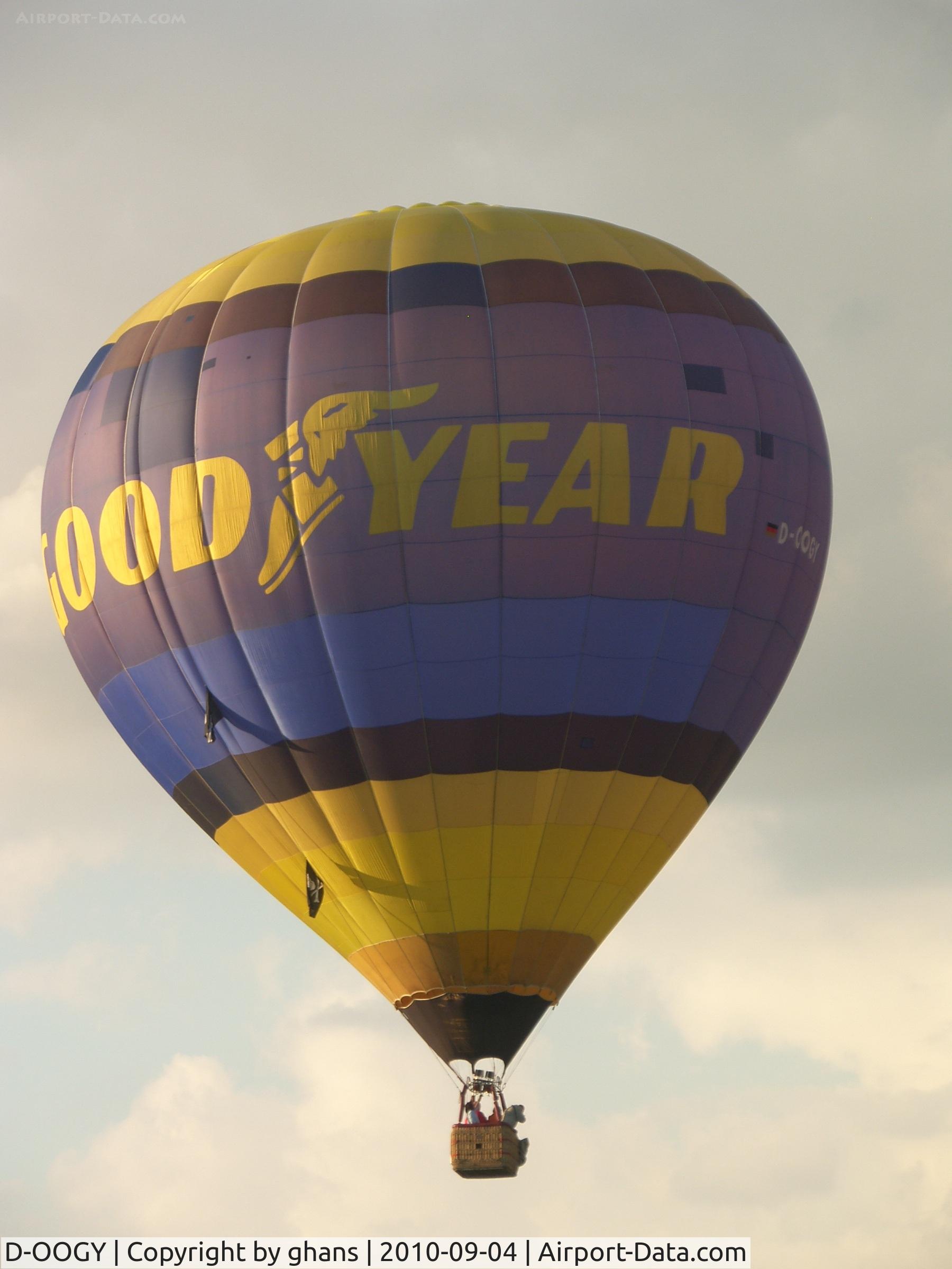 D-OOGY, 2000 Schroeder Fire Balloons G C/N 818, WIM 2010