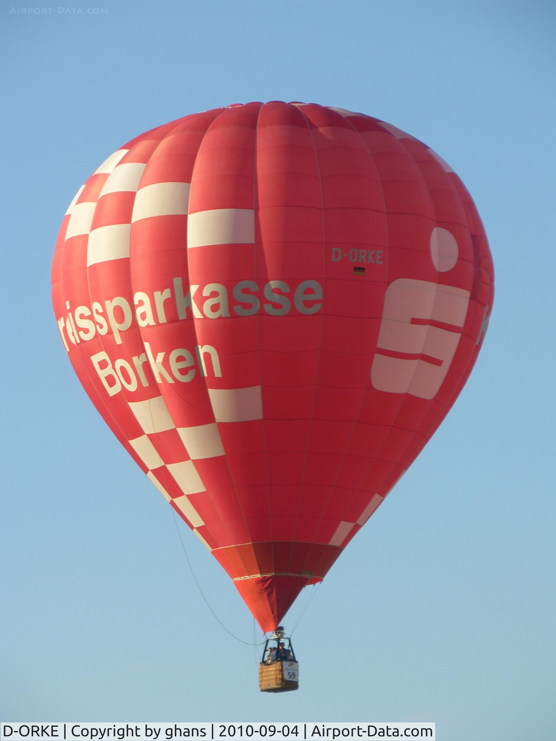 D-ORKE, 2002 Thunder & Colt Ax8-105 C/N 10215, WIM 2010