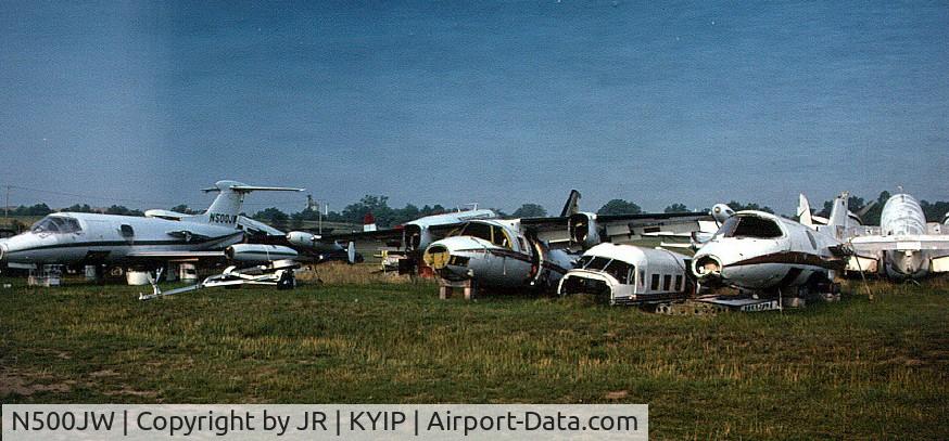 N500JW, 1964 Learjet 23 C/N 23-005, N500JW in the junk yard, KYIP