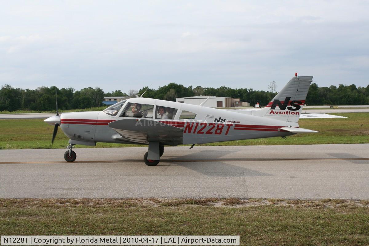 N1228T, 1972 Piper PA-28R-200 C/N 28R-7235242, PA-28-200