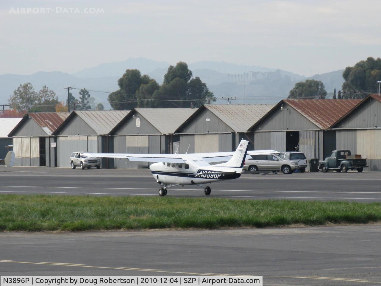 N3896P, 1978 Cessna P210N Pressurised Centurion C/N P21000071, 1978 Cessna P210N TURBO CENTURION, Continental TSIO-520-AF 310 Hp, 1st year of C210 pressurization, landing roll Rwy 22