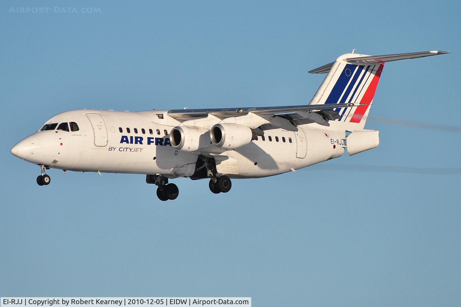 EI-RJJ, 1999 BAE Systems Avro 146-RJ85 C/N E.2347, CityJet on short finals for r/w 28