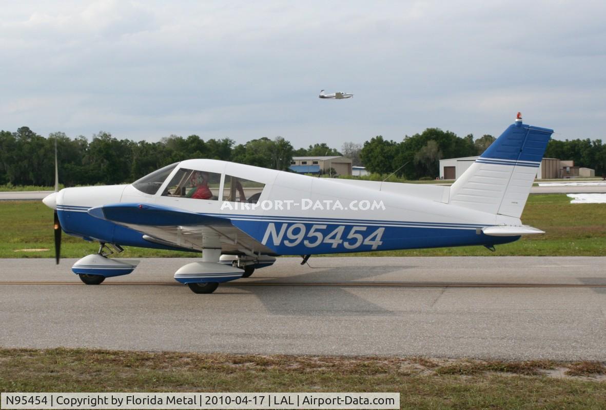 N95454, 1969 Piper PA-28-140 C/N 28-25968, PA-28-140