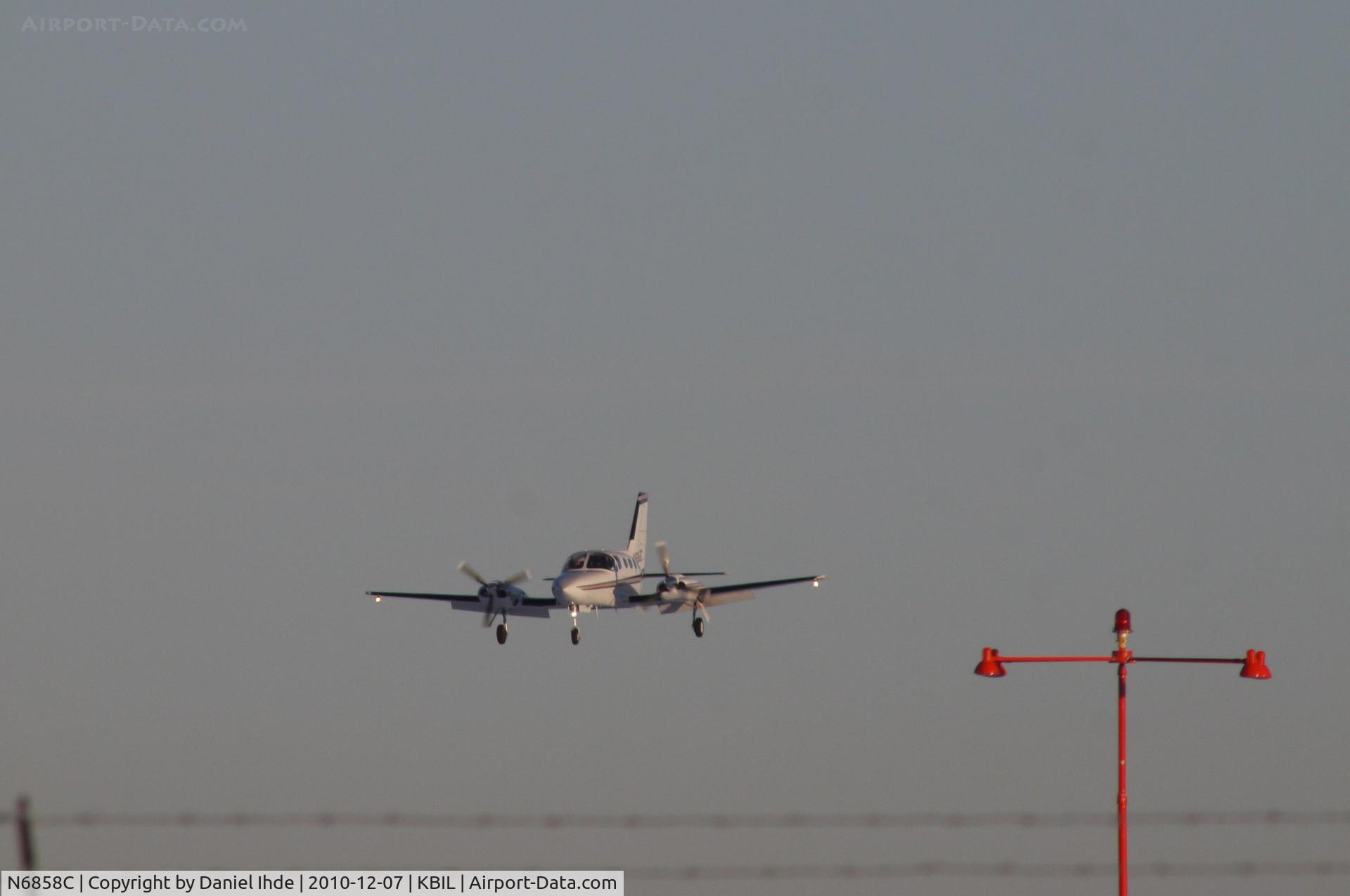N6858C, 1978 Cessna 421C Golden Eagle C/N 421C0481, Cessna 421