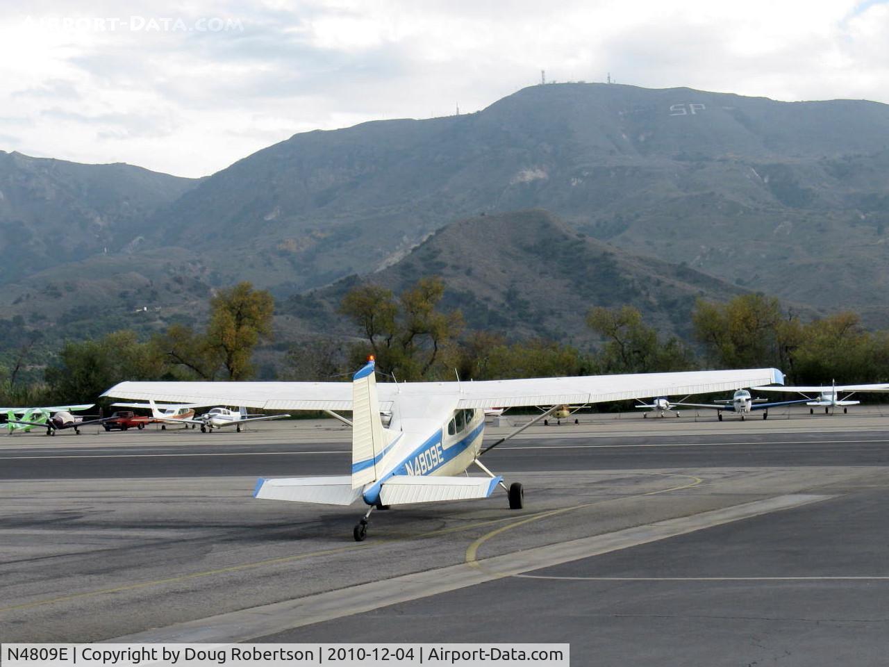 N4809E, 1980 Cessna 180K Skywagon C/N 18053175, Cessna 180K SKYWAGON, Continental O-470-S 230 Hp, taxi