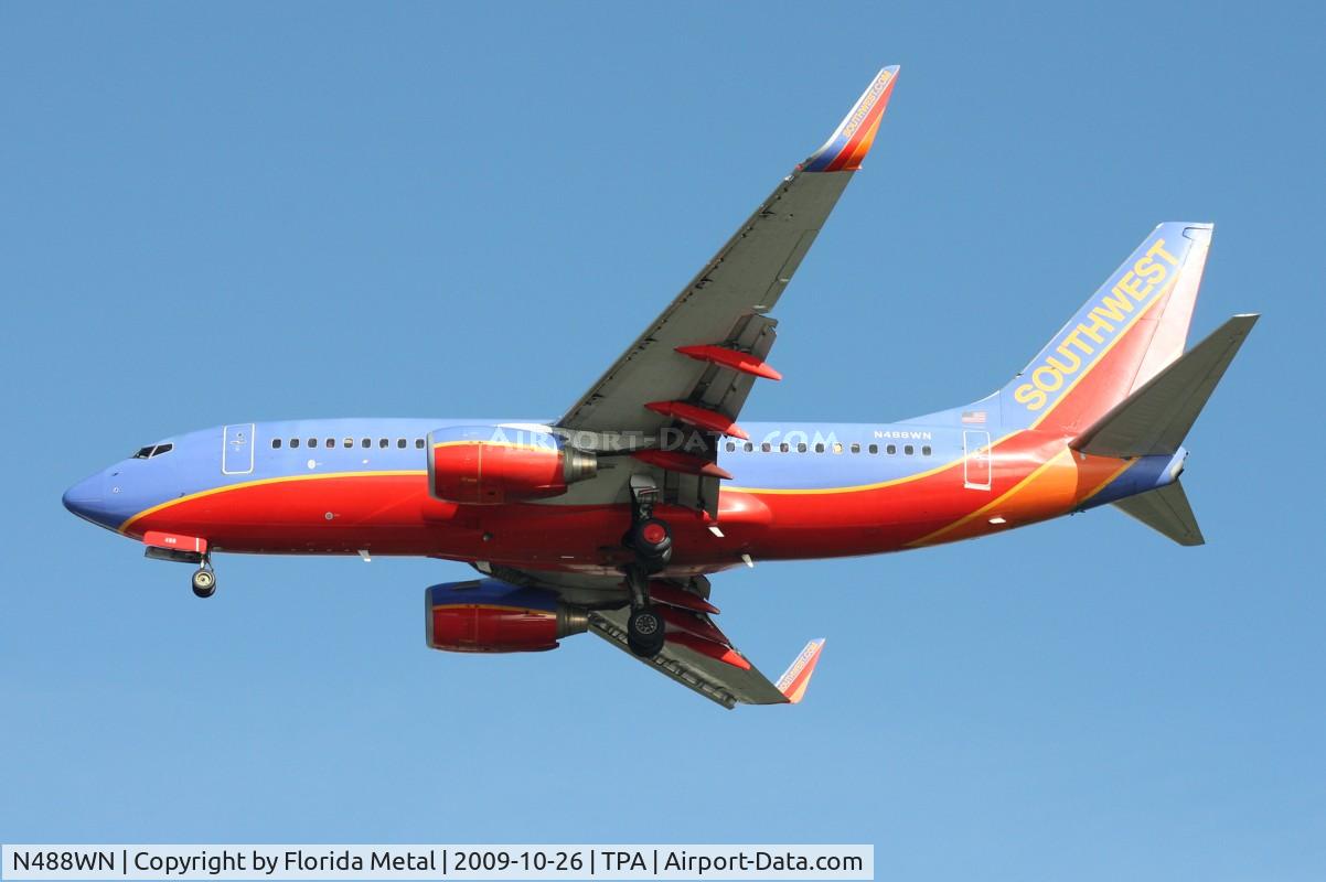 N488WN, 2004 Boeing 737-7H4 C/N 33853, Southwest 737-700