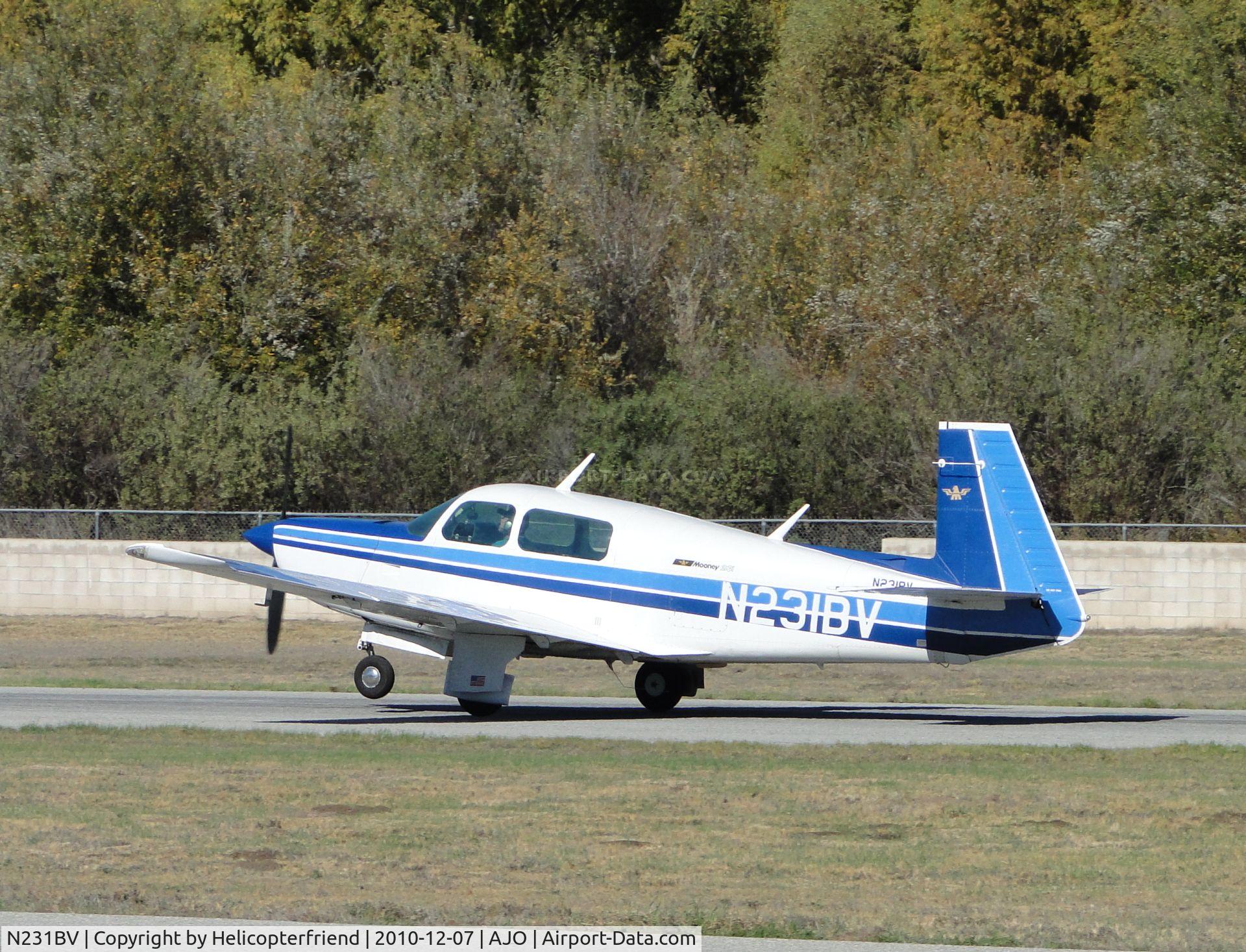 N231BV, 1979 Mooney M20K C/N 25-0028, Landing on runway 25