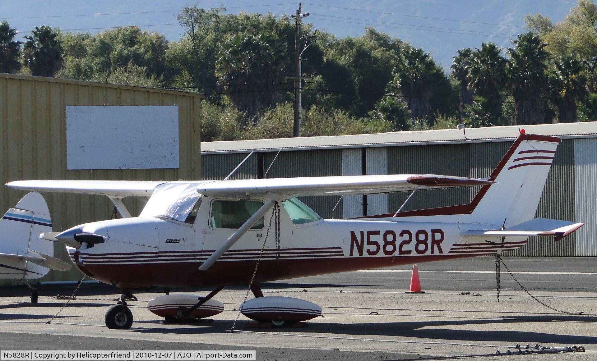 N5828R, 1971 Cessna 150L C/N 15072234, Parked