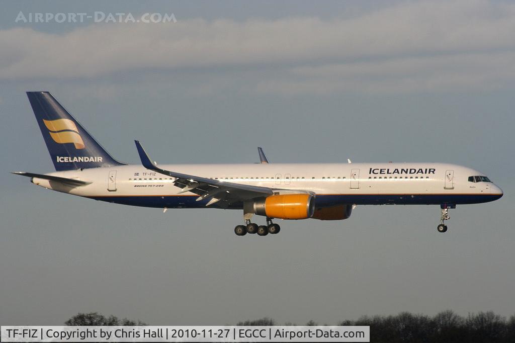 TF-FIZ, 2000 Boeing 757-256 C/N 30052, Icelandair B757 on short finals for RW05L