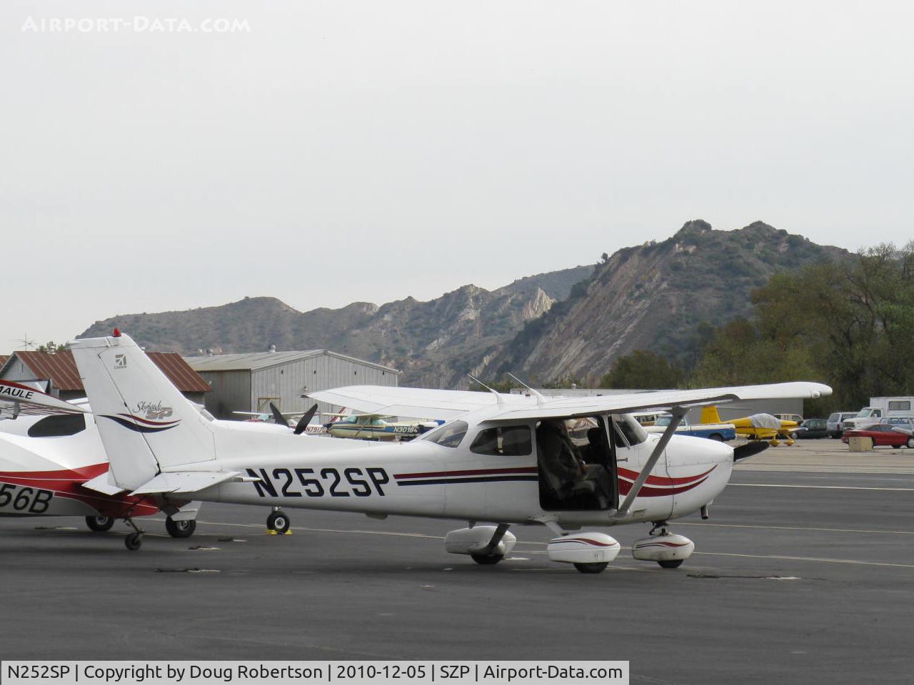 N252SP, 1999 Cessna 172S C/N 172S8228, 1999 Cessna 172S SKYHAWK SP, Lycoming IO-360-L2A 180 Hp