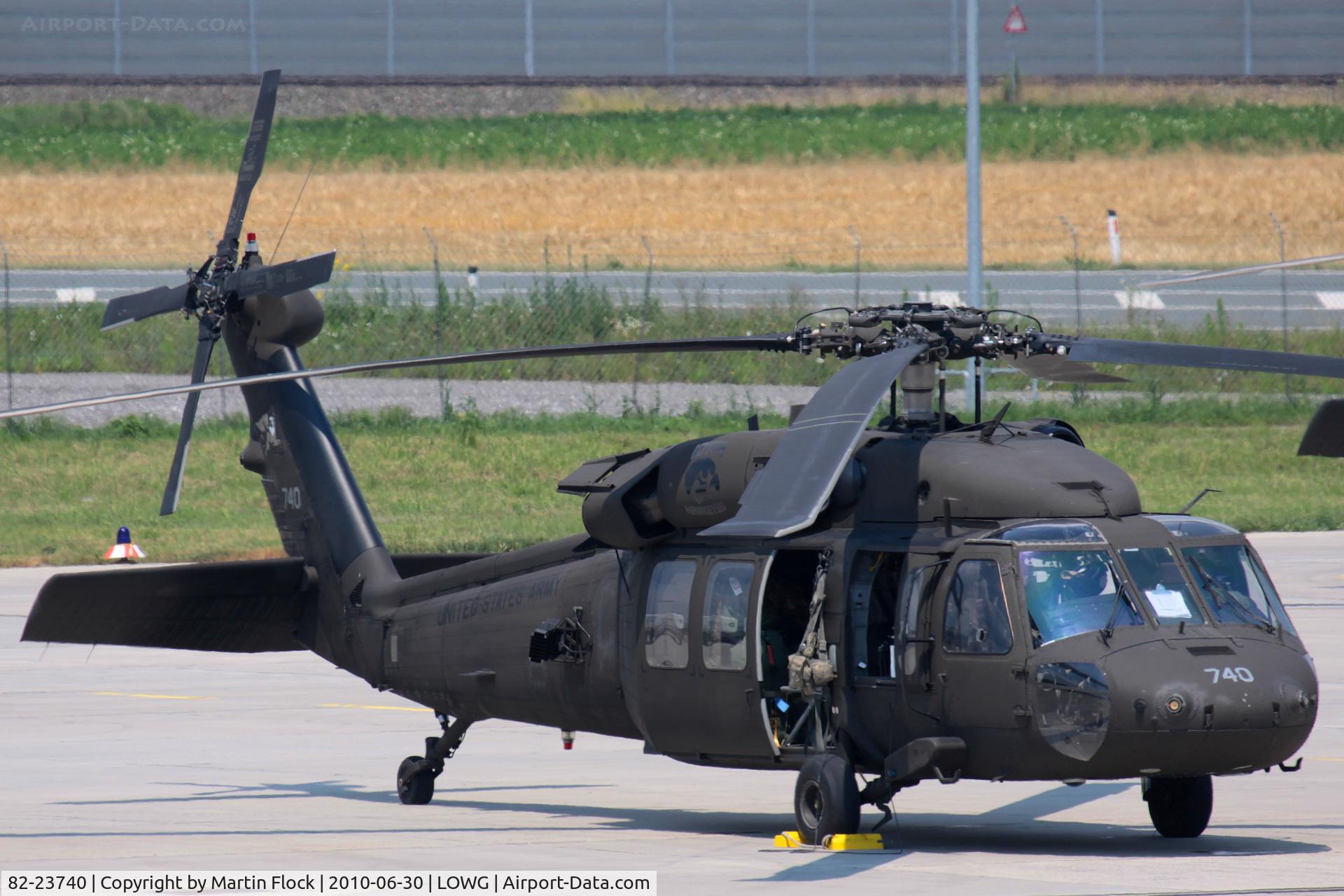 82-23740, 1982 Sikorsky UH-60A Black Hawk C/N 70563, .