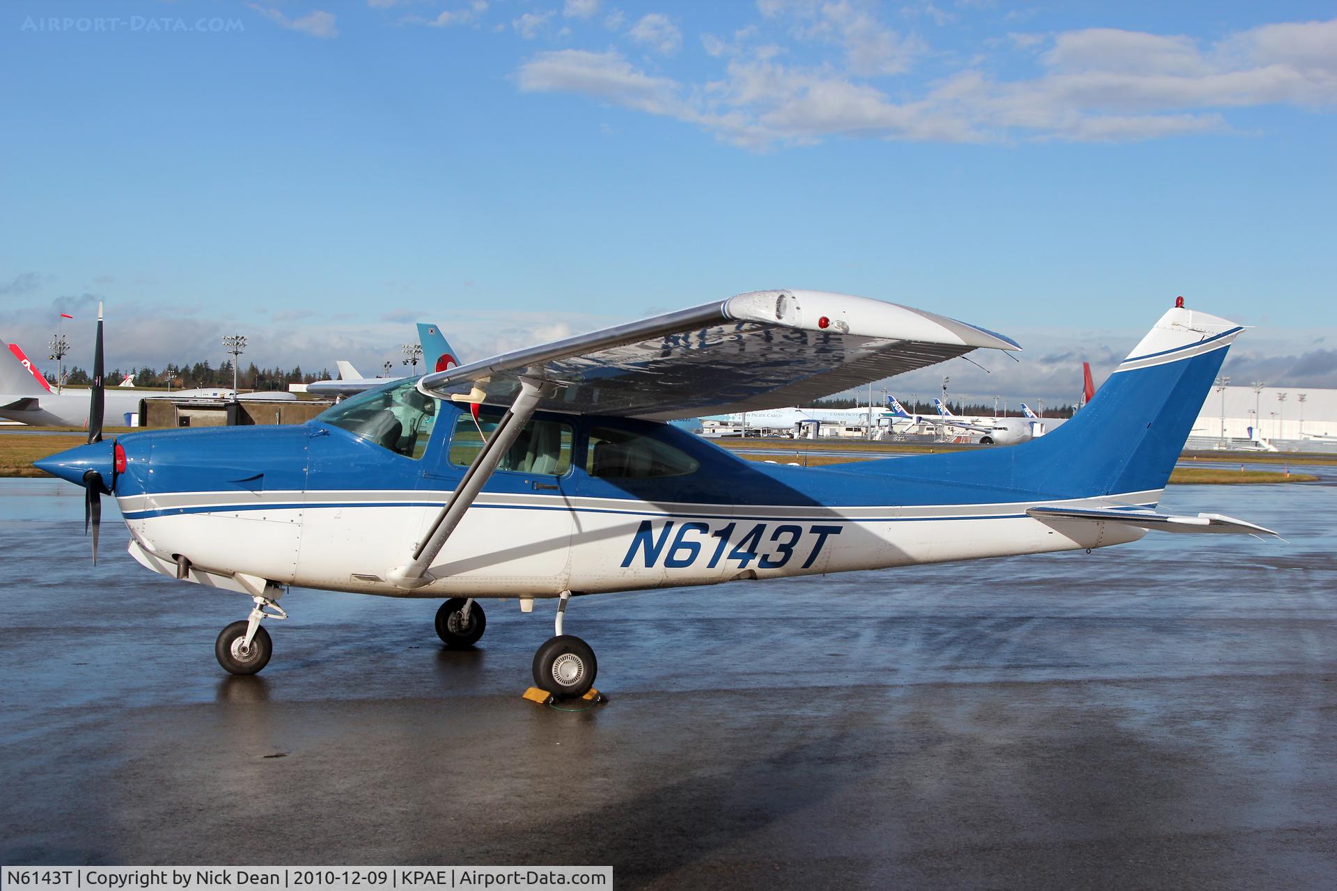 N6143T, 1982 Cessna TR182 Turbo Skylane RG C/N R18201919, KPAE