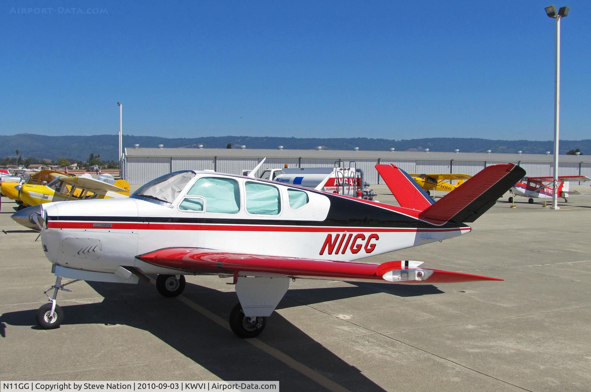 N11GG, 1959 Beech M35 Bonanza C/N D-6184, 1959 Beech M35 looking mighty fine @ 2010 Watsonville, CA Fly-in