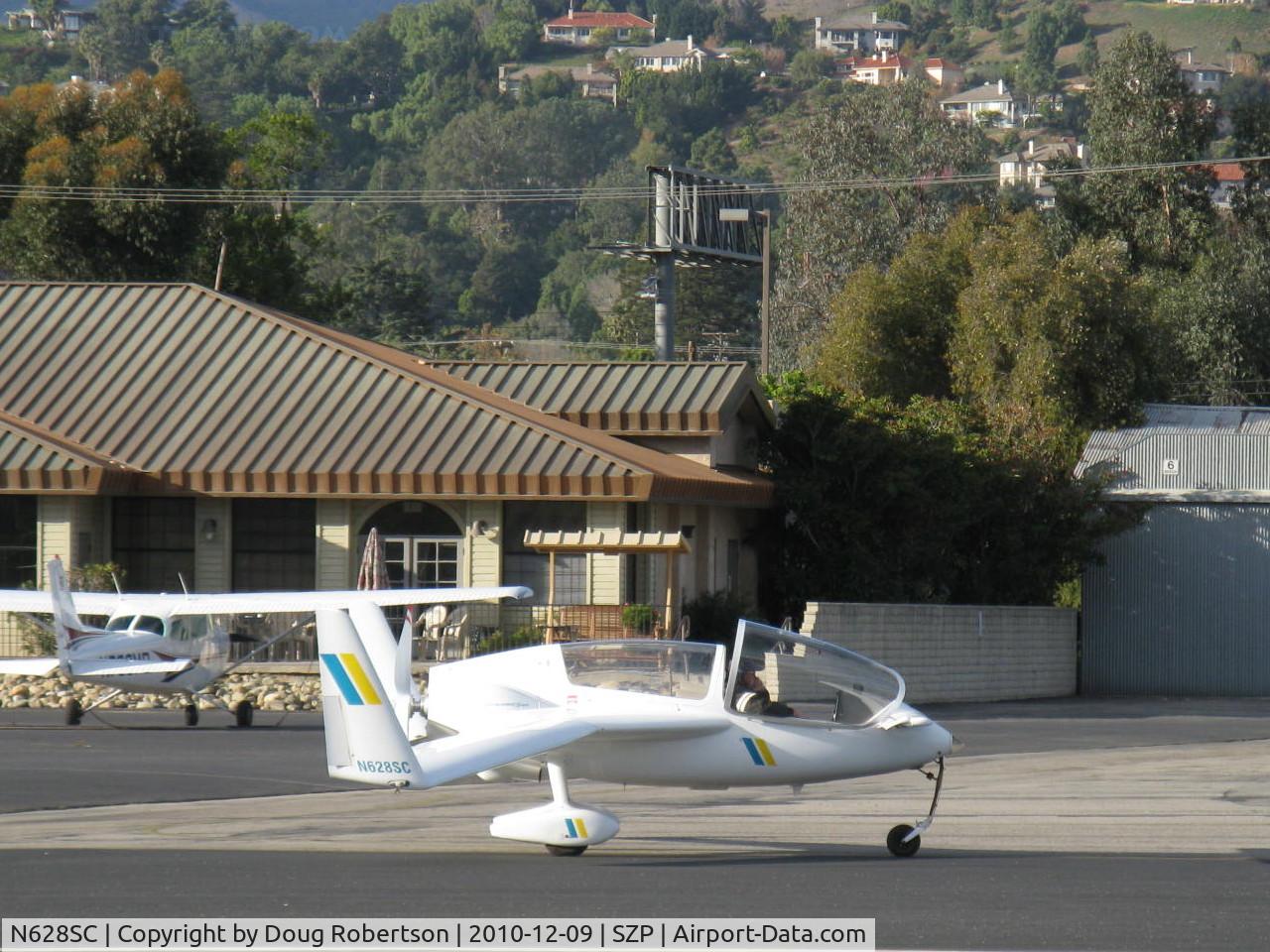 N628SC, Gyroflug SC-01B-160 Speed Canard C/N S-29, Gyroflug SC O1 B 160 SPEED CANARD, Lycoming O-320-D1A 160 Hp pusher, tri-blade prop, taxi