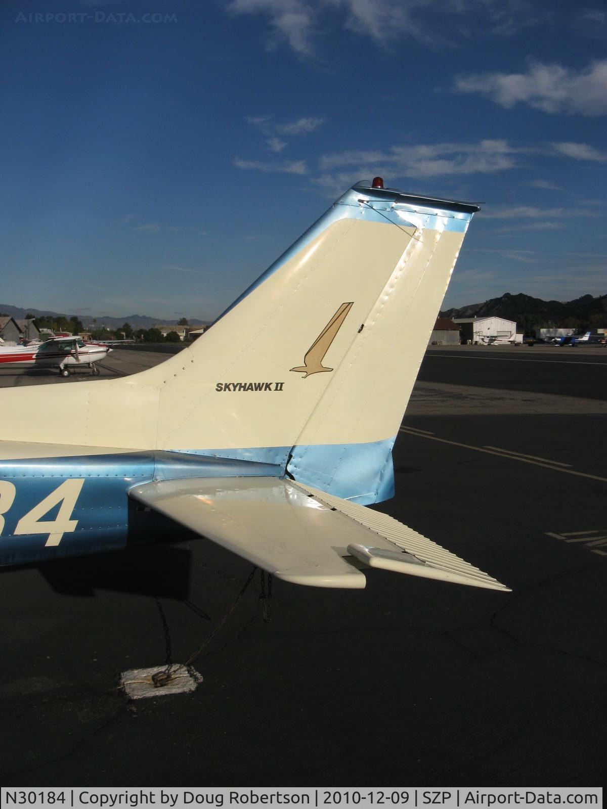 N30184, 1974 Cessna 172M C/N 17264125, 1974 Cessna 172M SKYHAWK II, Lycoming O-320-E2D 150 Hp, tail logo