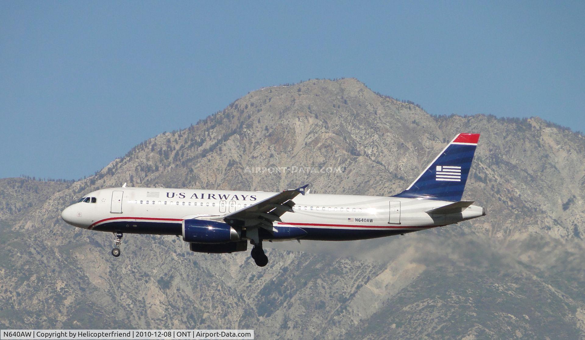 N640AW, 1994 Airbus A320-232 C/N 448, On final to runway 26R
