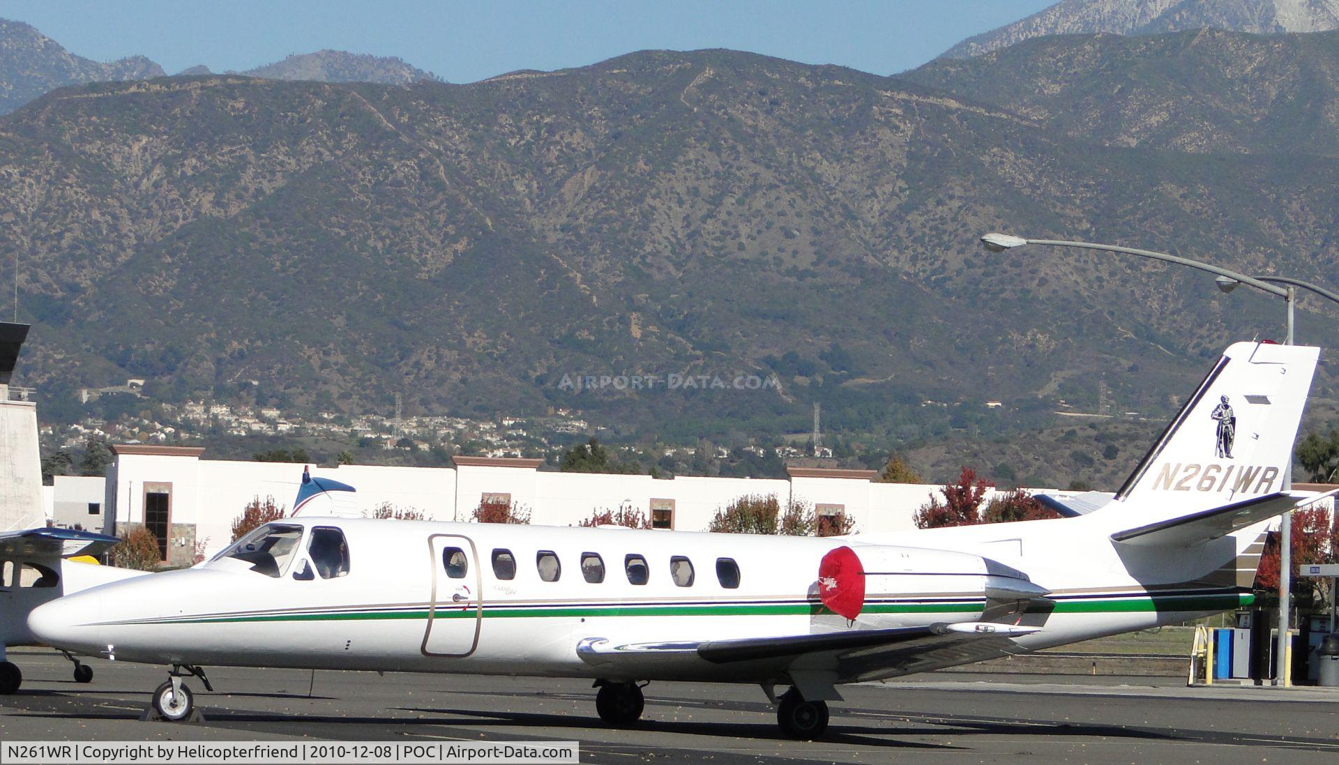 N261WR, 1997 Cessna 560 Citation Ultra C/N 560-0447, Covered up and parked in transient parking