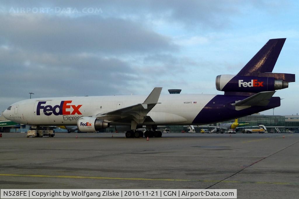 N528FE, 1996 McDonnell Douglas MD-11F C/N 48623, visitor