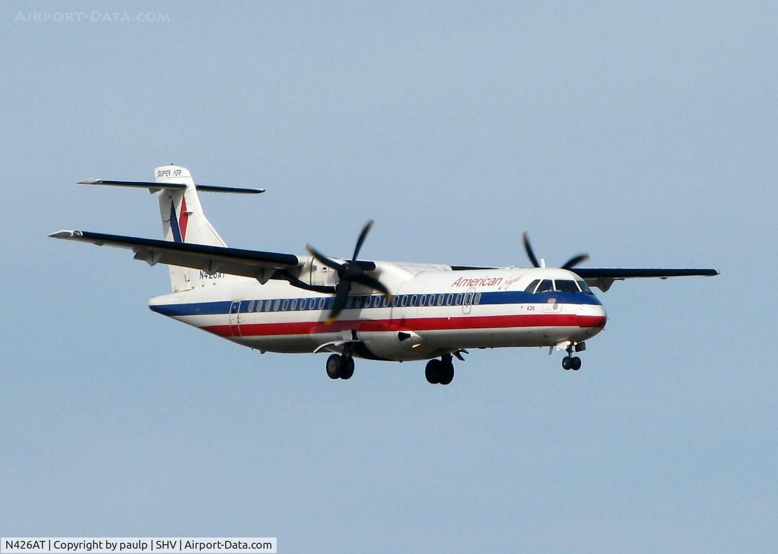 N426AT, 1994 ATR 72-212 C/N 426, Eagle 4735 arriving from DFW.