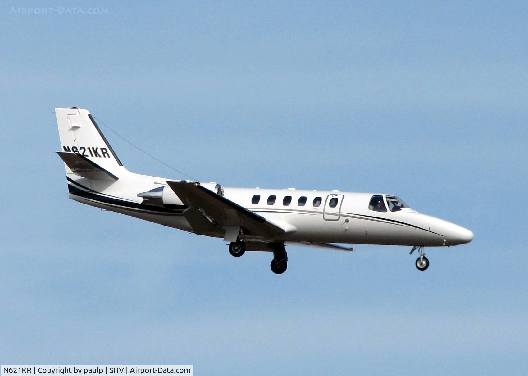 N621KR, 1998 Cessna 550 C/N 550-0842, Landing on 14 at Shreveport Regional.