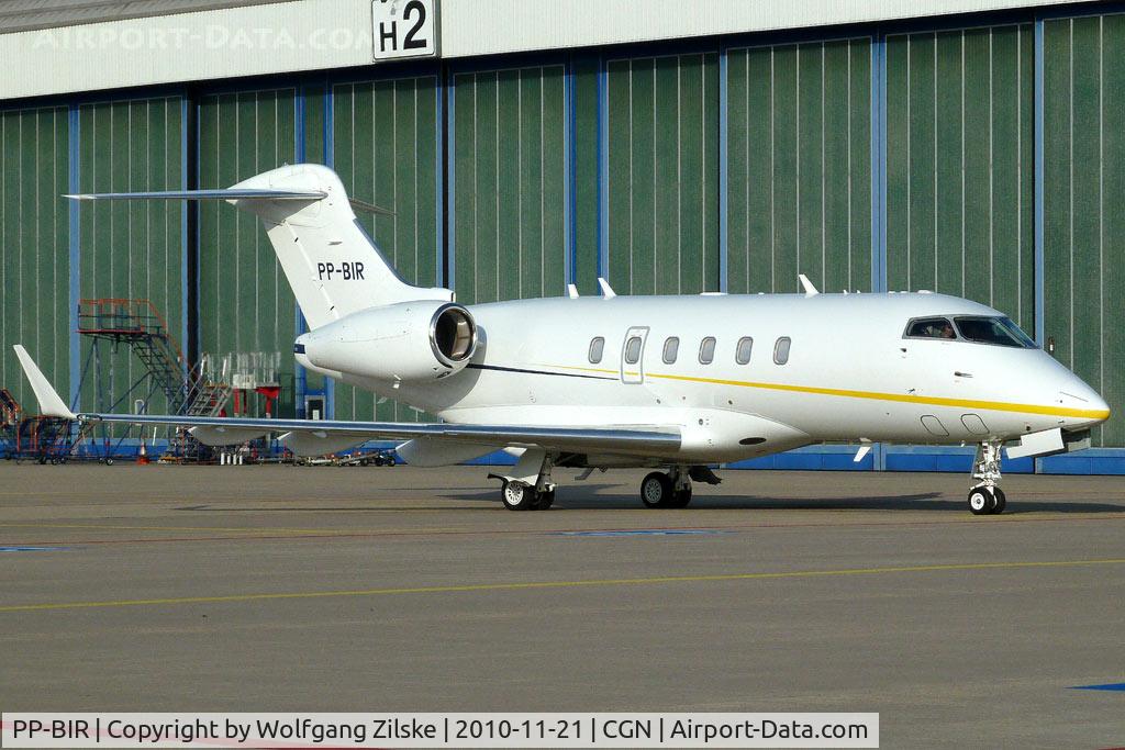 PP-BIR, 2007 Bombardier Challenger 300 (BD-100-1A10) C/N 20178, visitor