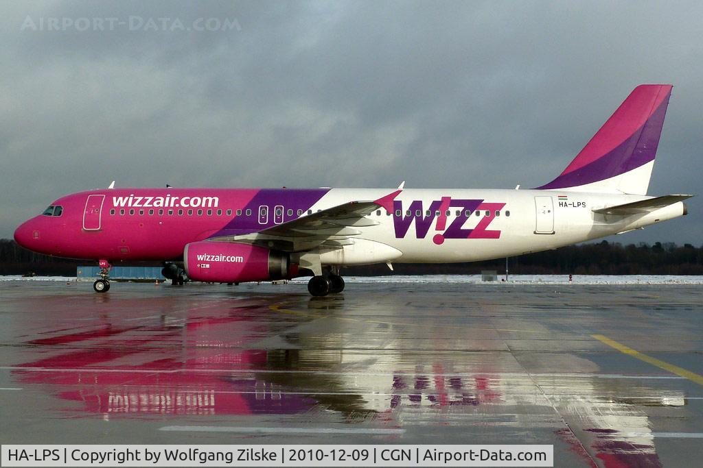 HA-LPS, 2009 Airbus A320-232 C/N 3771, visitor