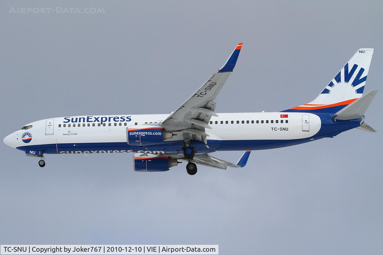 TC-SNU, 2010 Boeing 737-8HC C/N 40756, SunExpress