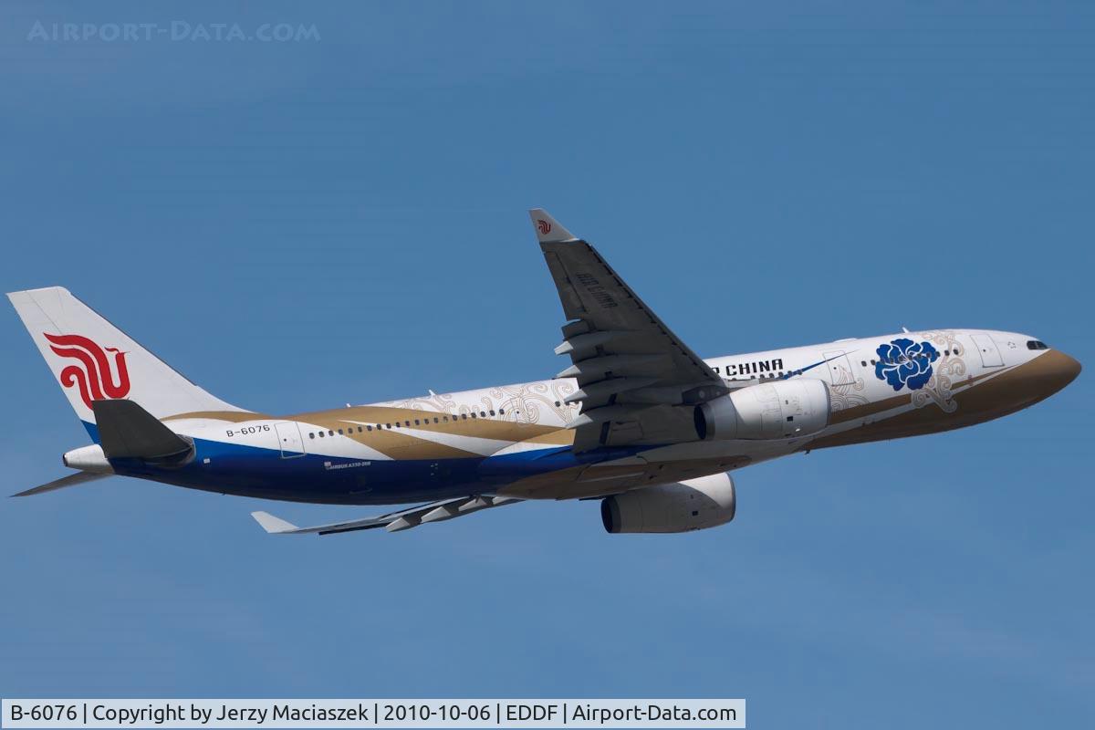 B-6076, 2006 Airbus A330-243 C/N 797, B-6076_
2006 Airbus A330-243, c/n: 797