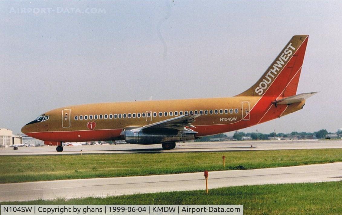N104SW, 1984 Boeing 737-2H4 C/N 23110, Southwest