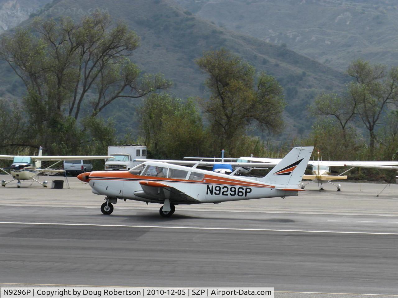 N9296P, 1968 Piper PA-24-260 Comanche C/N 24-4795, 1968 Piper PA-24-260TC TURBO COMANCHE, Lycoming TIO-540-N1A5 260 Hp, landing Roll Rwy 04 another wind shift